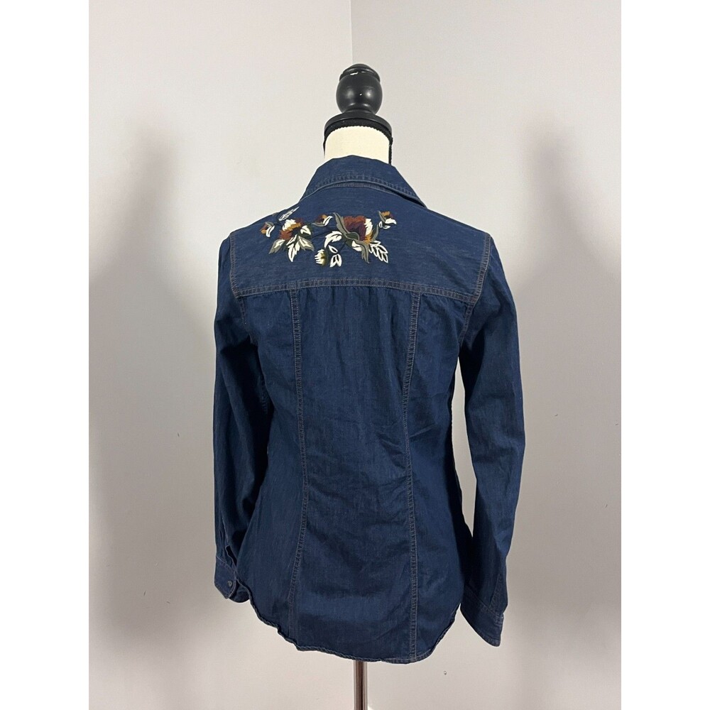 Pendleton Denim Button Front Shirt Embroidered Floral Blue Women's Small - Picture 4 of 6